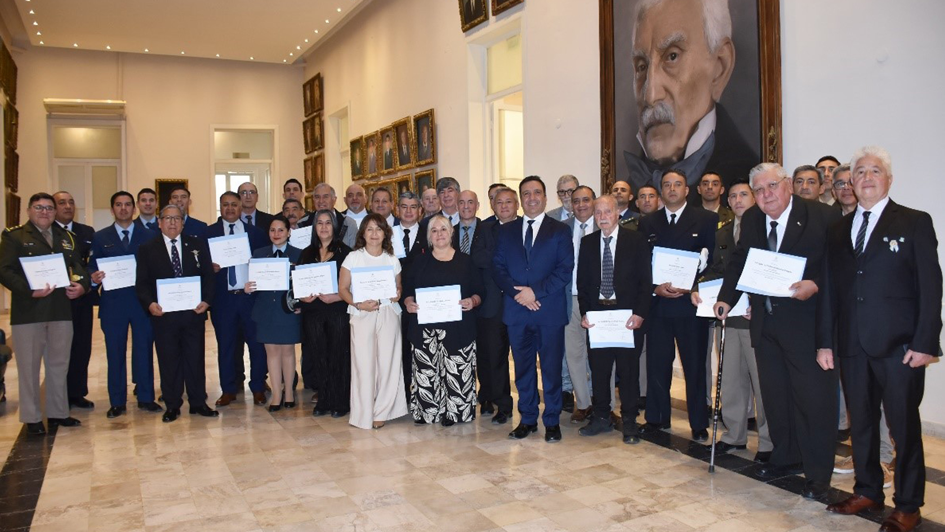 Personal de la Fuerza Aérea Argentina recibió distinciones por parte de la Legislatura de Mendoza
