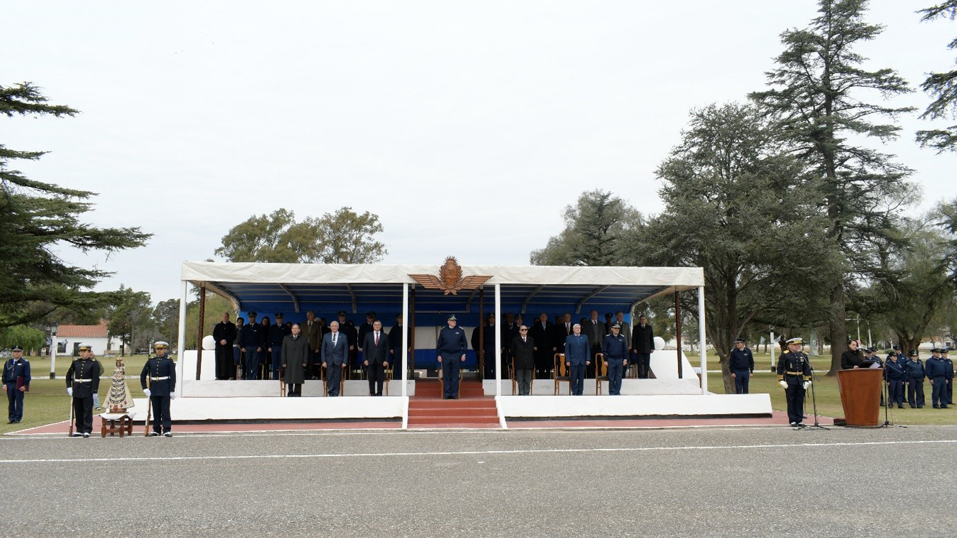 La Escuela de Aviación Militar conmemoró el 80° aniversario de la creación del Cuerpo de Cadetes