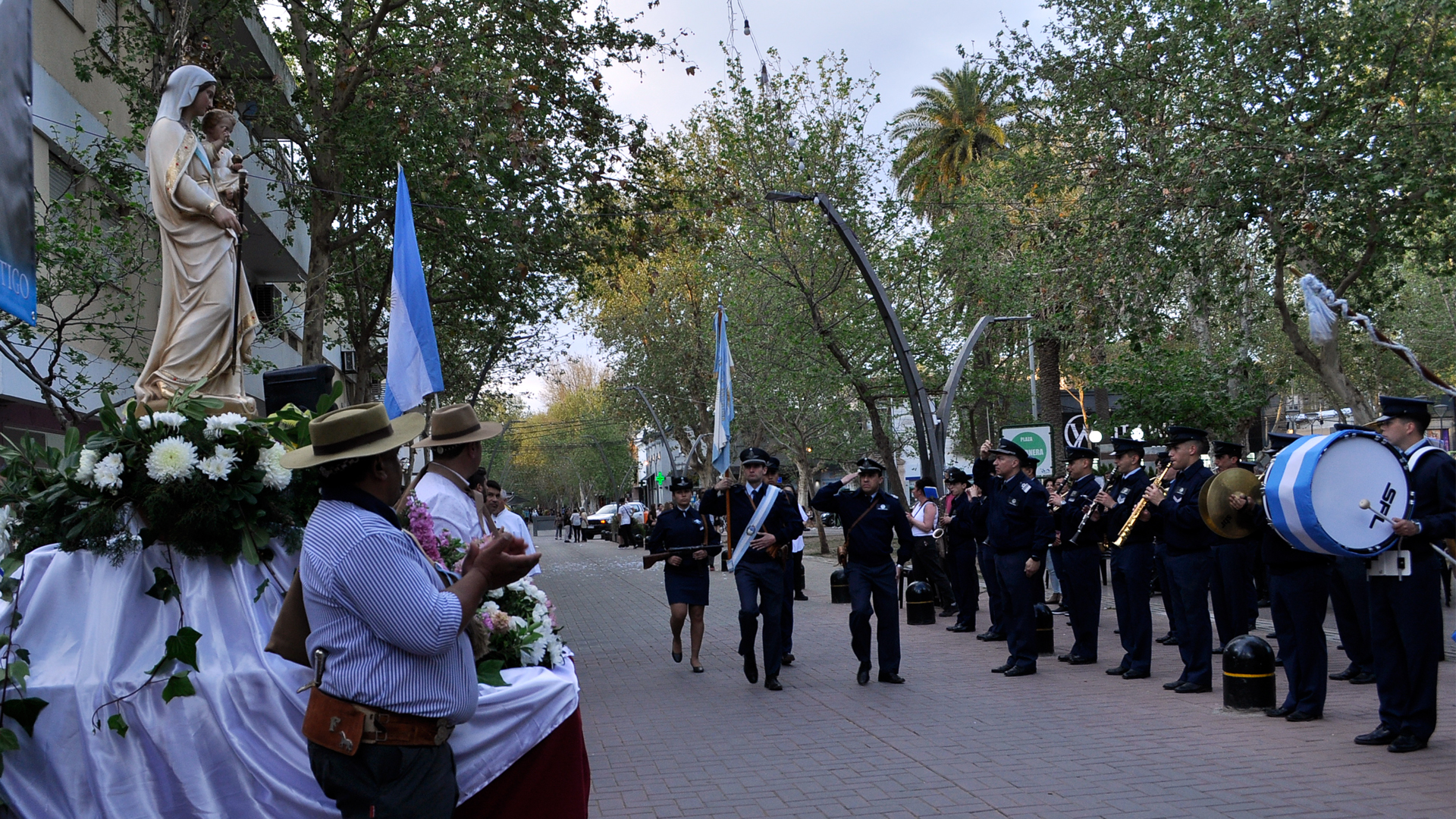 La V Brigada Aérea participó de la Fiesta Patronal en honor a la Virgen de la Merced